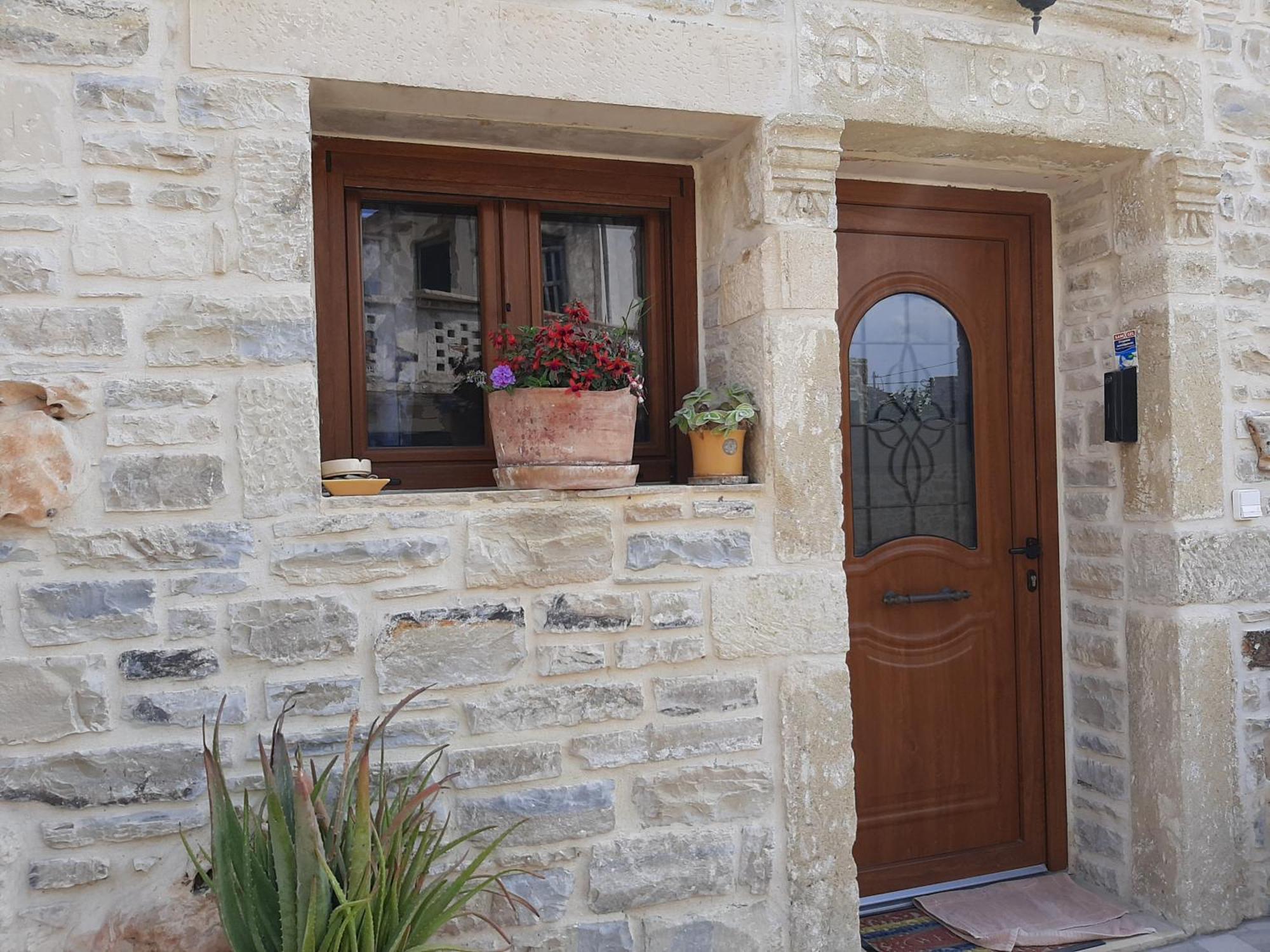 Apartamento Chalkidιό Pitsidia Habitación foto